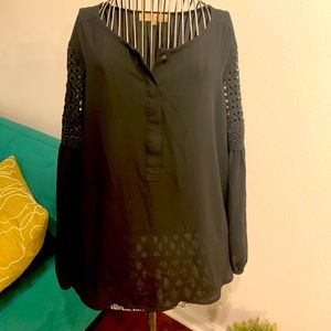 Cute black Loft blouse w/ flirty sleeves XS